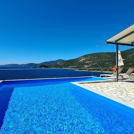 Amousso Bay Villas Marantochori Exterior foto