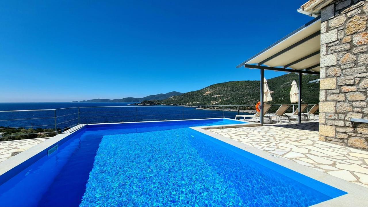 Amousso Bay Villas Marantochori Exterior foto