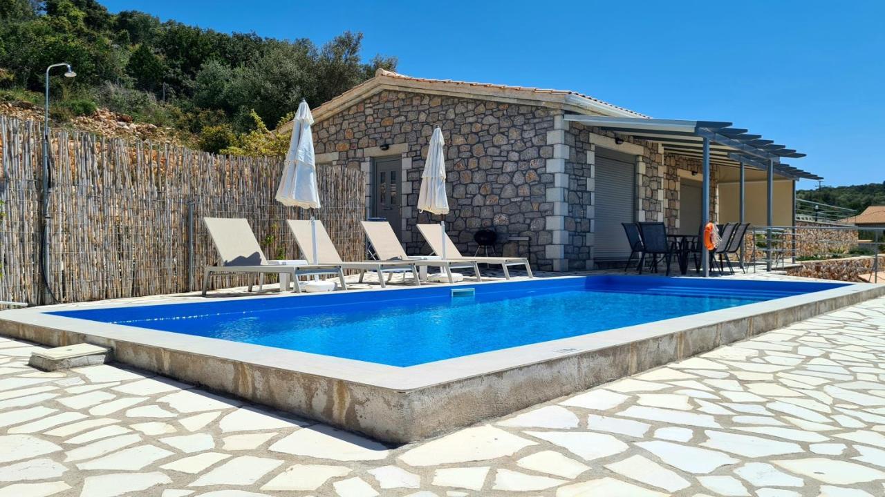 Amousso Bay Villas Marantochori Exterior foto