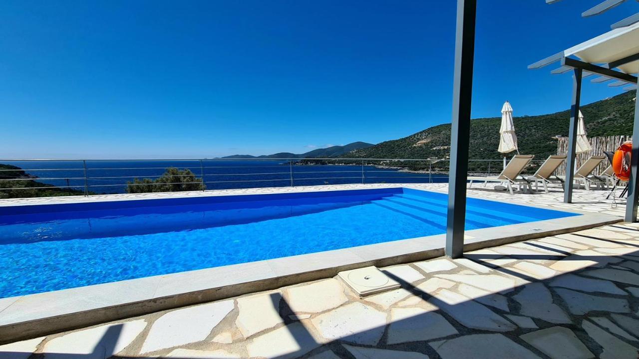 Amousso Bay Villas Marantochori Exterior foto