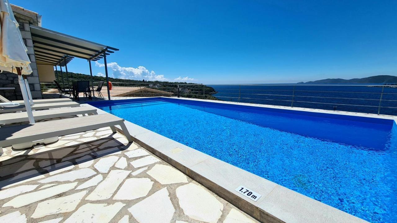 Amousso Bay Villas Marantochori Exterior foto